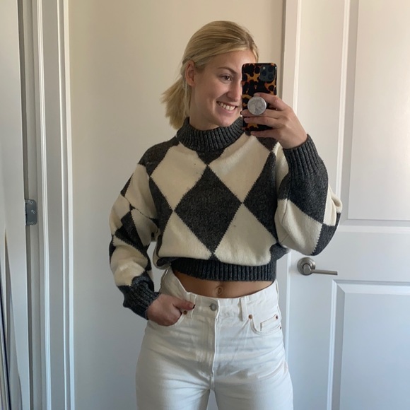 H&M Sweaters - NWOT H&M Pringle of Scotland Grey and White Argyle Cropped Sweater